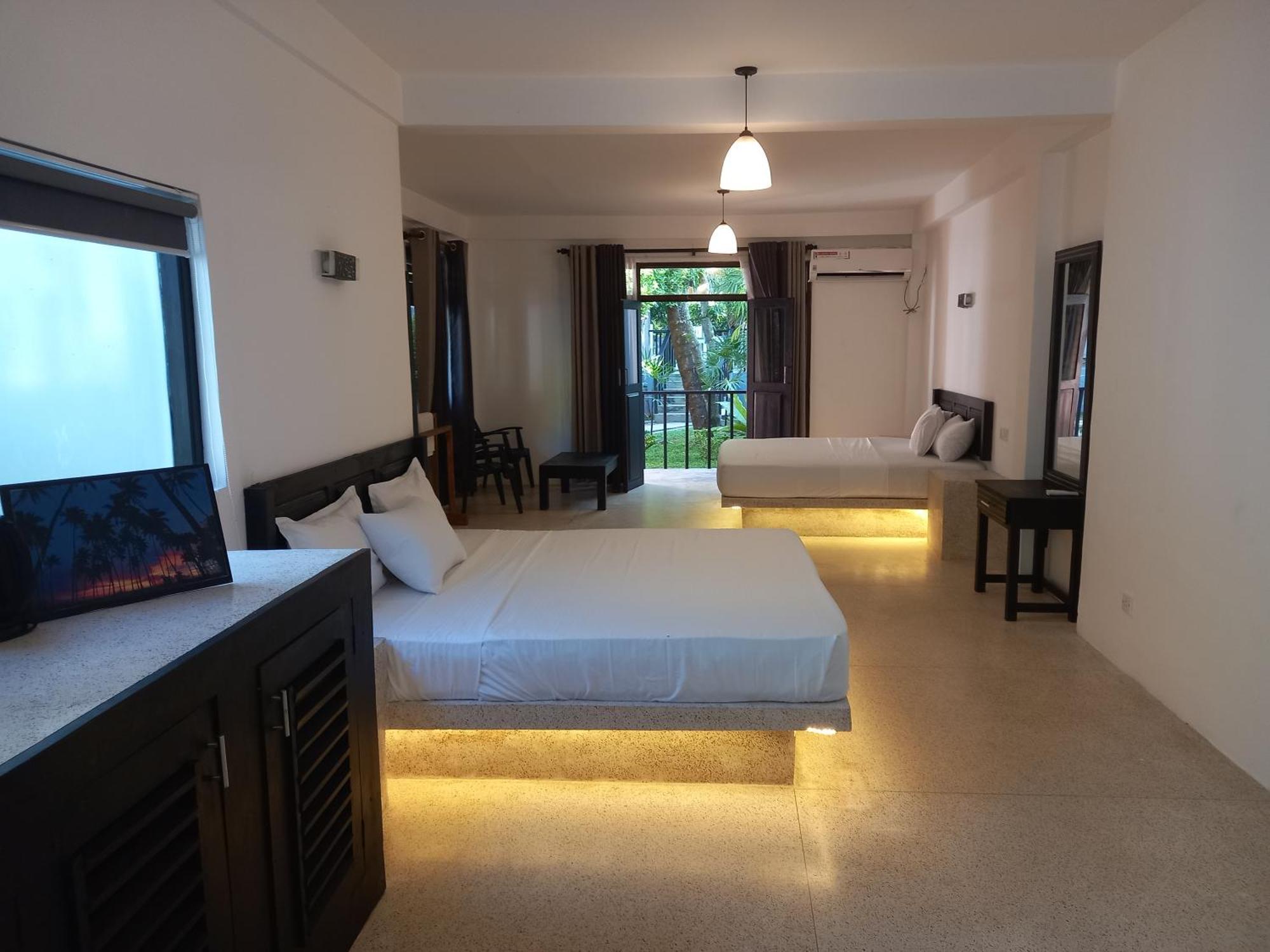 Villa Tangalle Lagoon Exterior photo