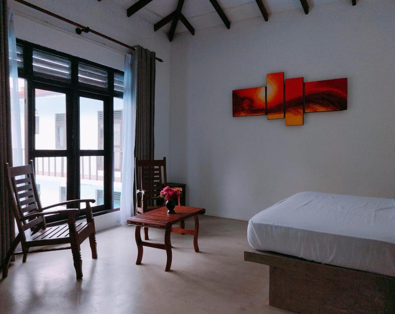 Villa Tangalle Lagoon Room photo