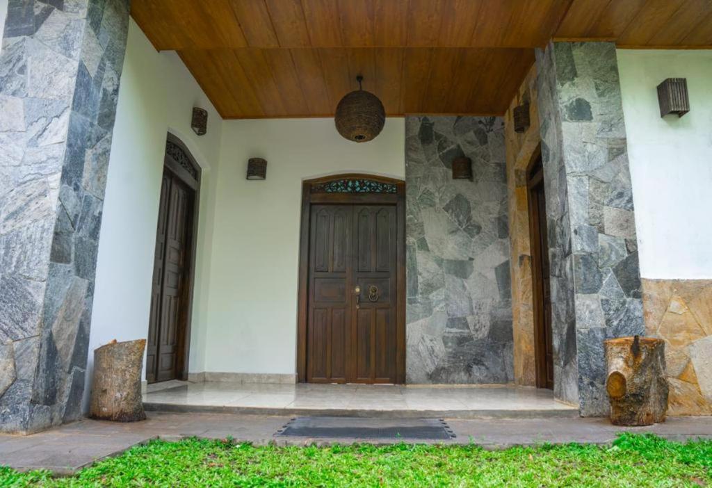 Villa Tangalle Lagoon Room photo